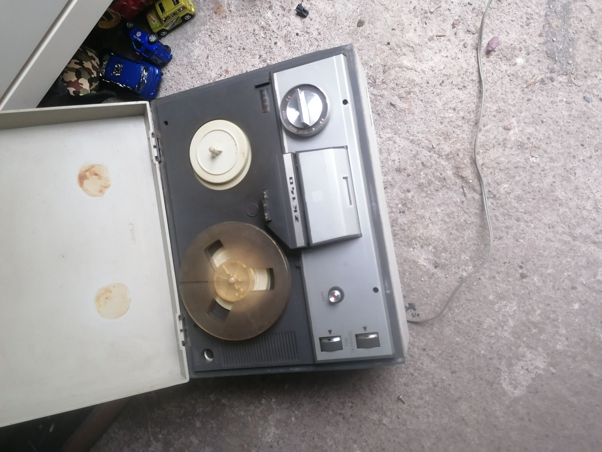 Magnetofonowe Unitra szpulowy zk140t