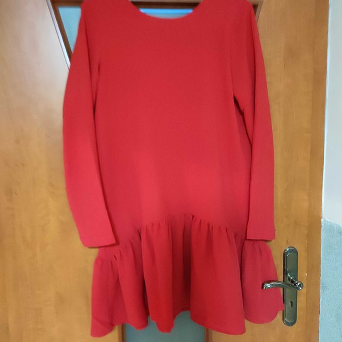 Sukienka z długim rękawem