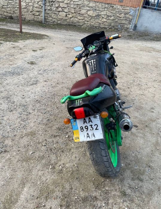 Продам мотоцикл зоншен 200