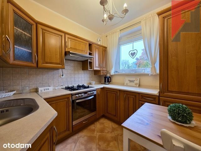 zadbane 3 pok mieszkanie na 1 piętrze