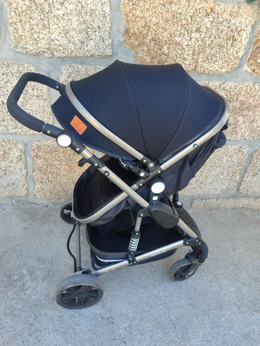 Carrinho de bebê completo