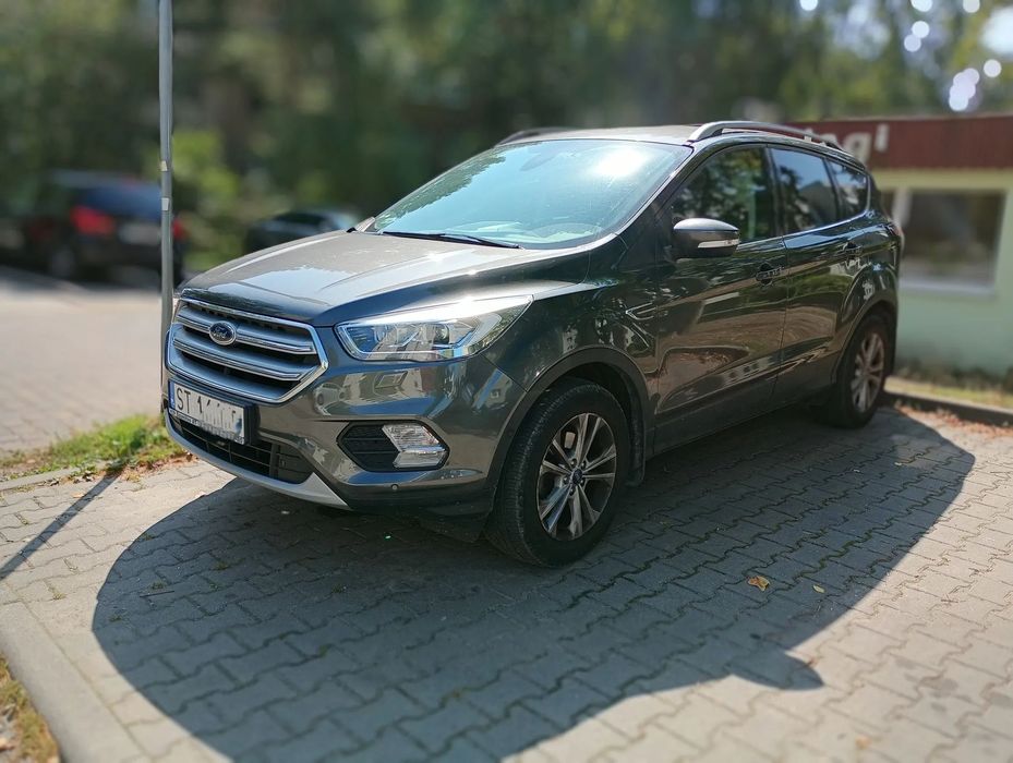 Ford Kuga Kuga 1.5 Titanium 1 właściciel krajowy bezwypadkowy LPG