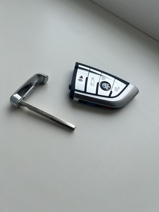 Ключ парус на BMW F серии