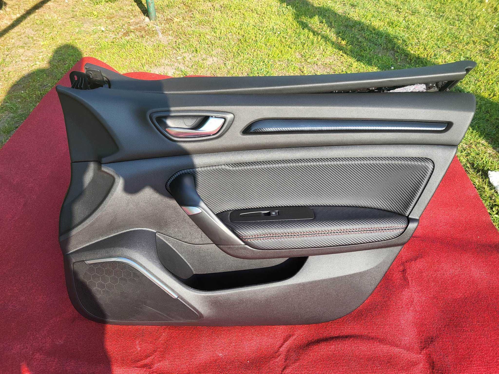 Oryginalny środek tapicerka do Renault MEGANE IV RS: boczki drzwi 4szt