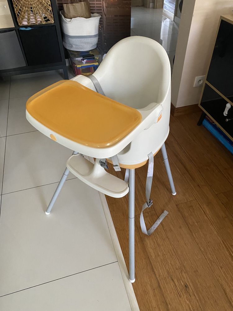 Krzeselko do karmienia dziecko