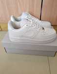 Szary unisex nowy Nike Air Force 1 Low '07 White Rozmiar 38
