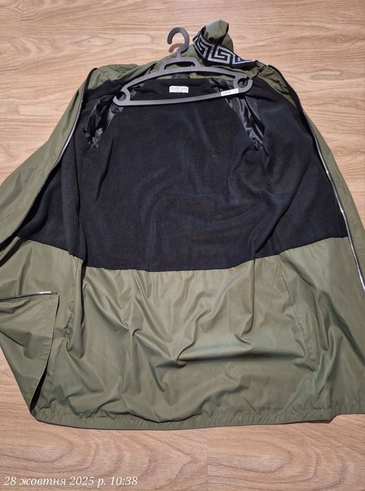 Куртка- плащ жіночий