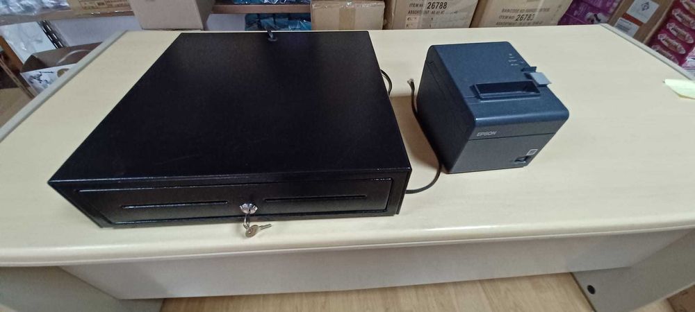 Gaveta de caixa registadora e impressora térmica