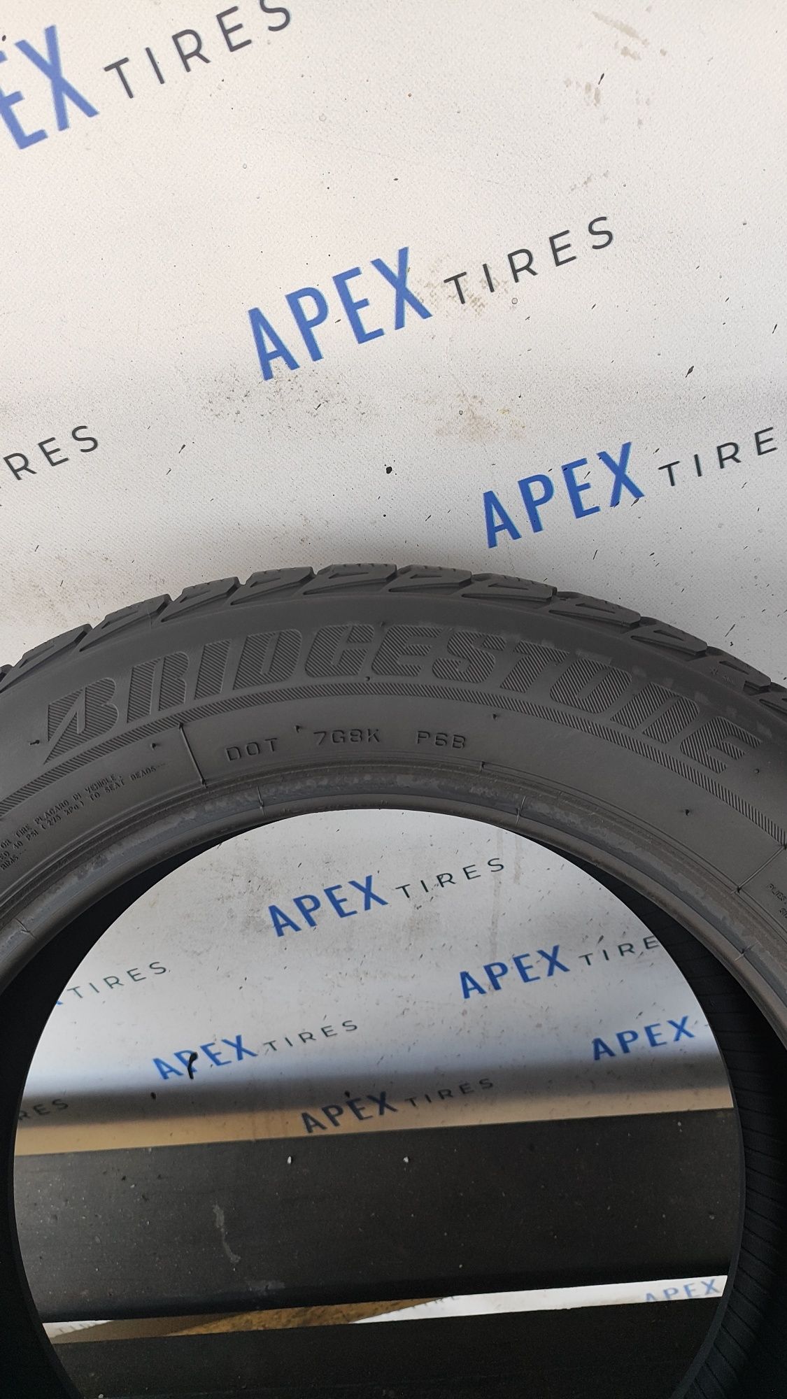 Зимові шини Bridgestone 205/55 R16 205*55 16 Blizzak  lm - 32