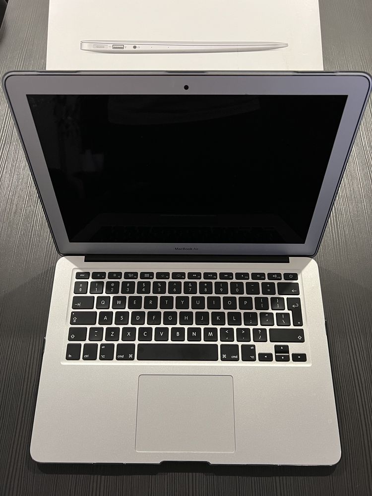 Apple MacBook Air