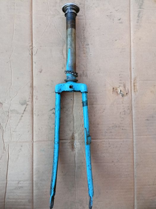 Przednie widełki do rowera