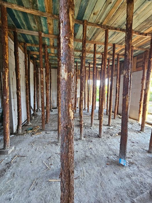 Stemple budowlane podporowe drewniane