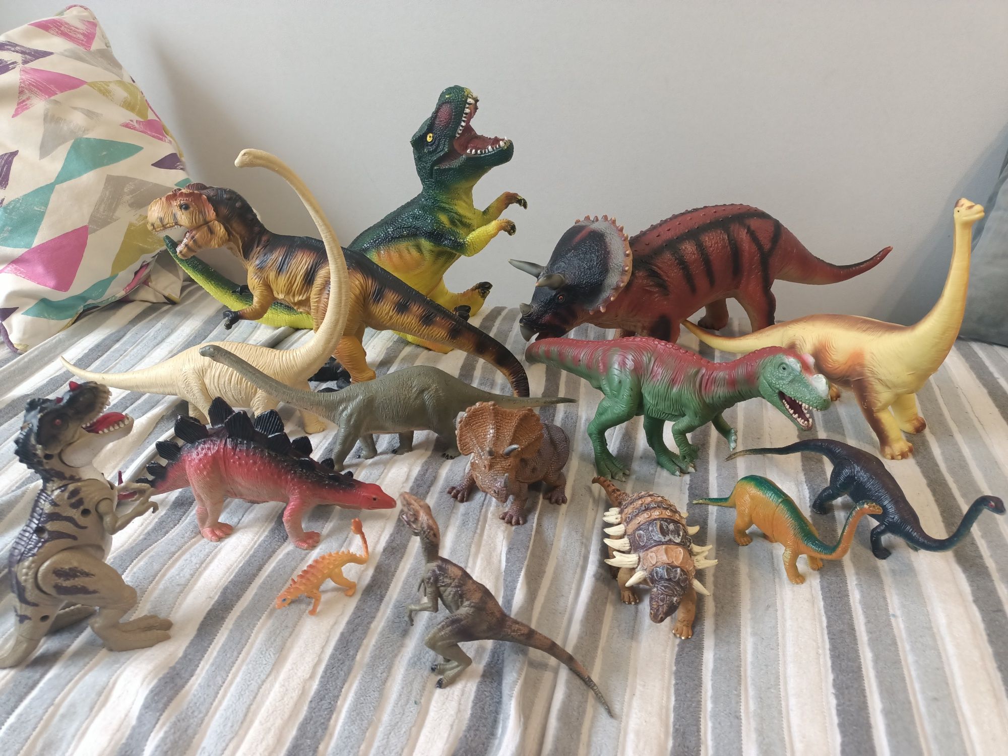 Велика колекція динозаврів ELC, Schleich, AAA та інші