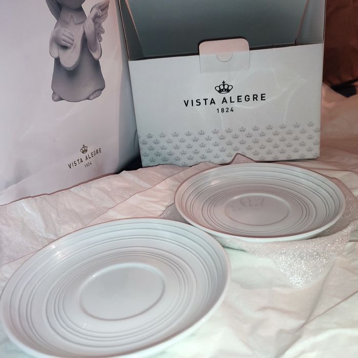 Vista Alegre - 2 chávenas com pires