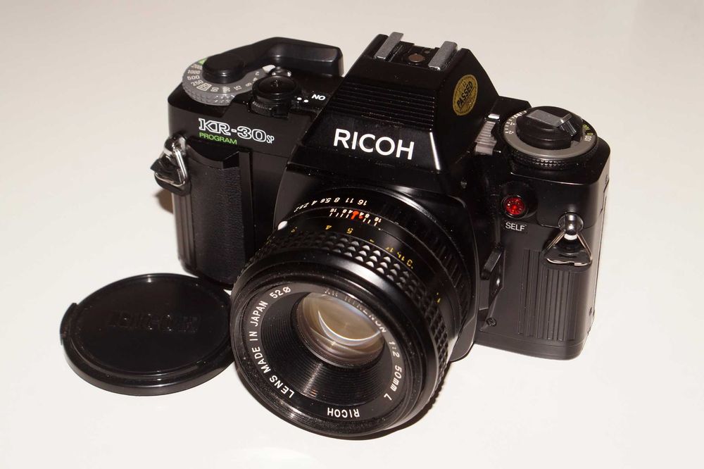 Ricoh KR30sp + 50mm f/2 (Me Super)