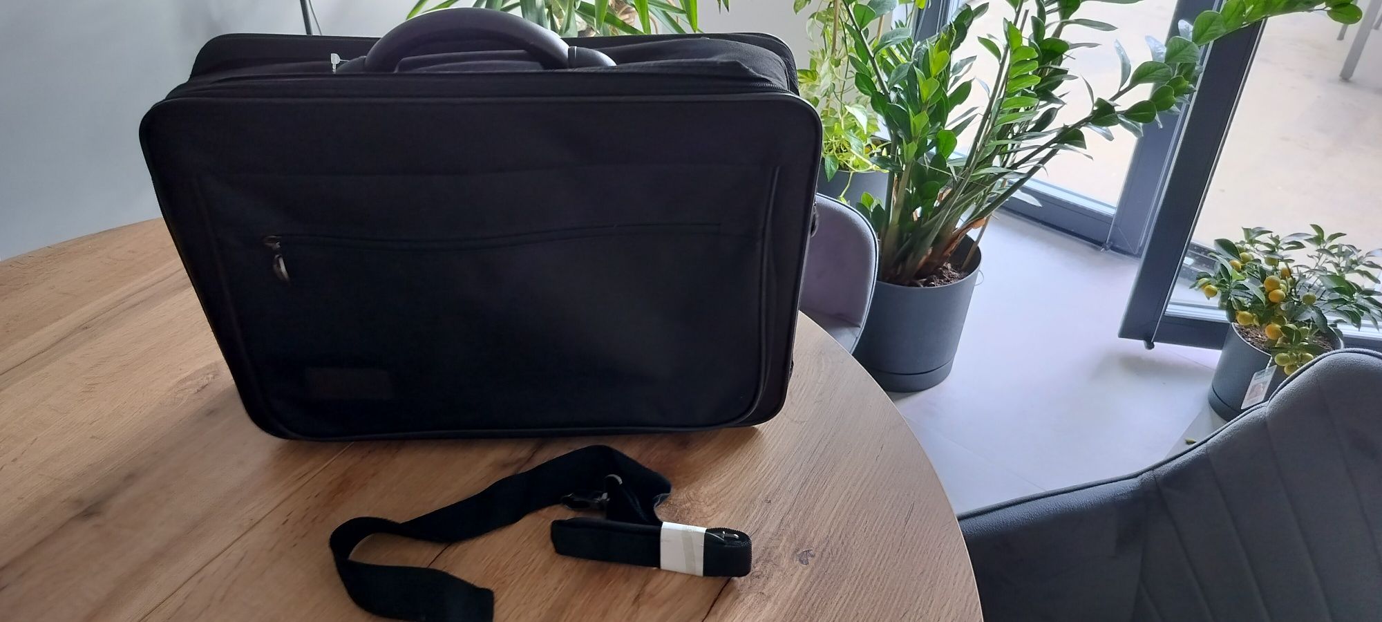Wojskowa Torba na Laptopa POJEMNA TRWAŁA