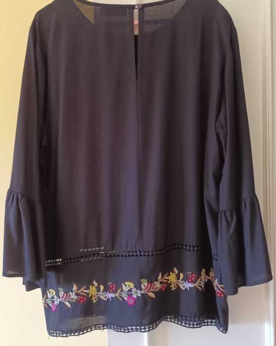 Blusa bordada L nova - Natura