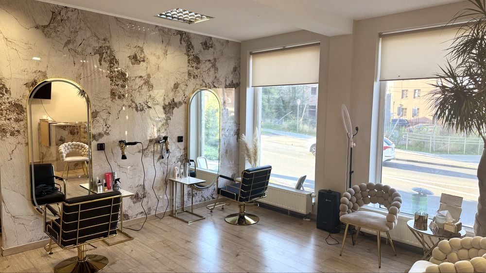 Wynajmę stanowisko fryzjerskie