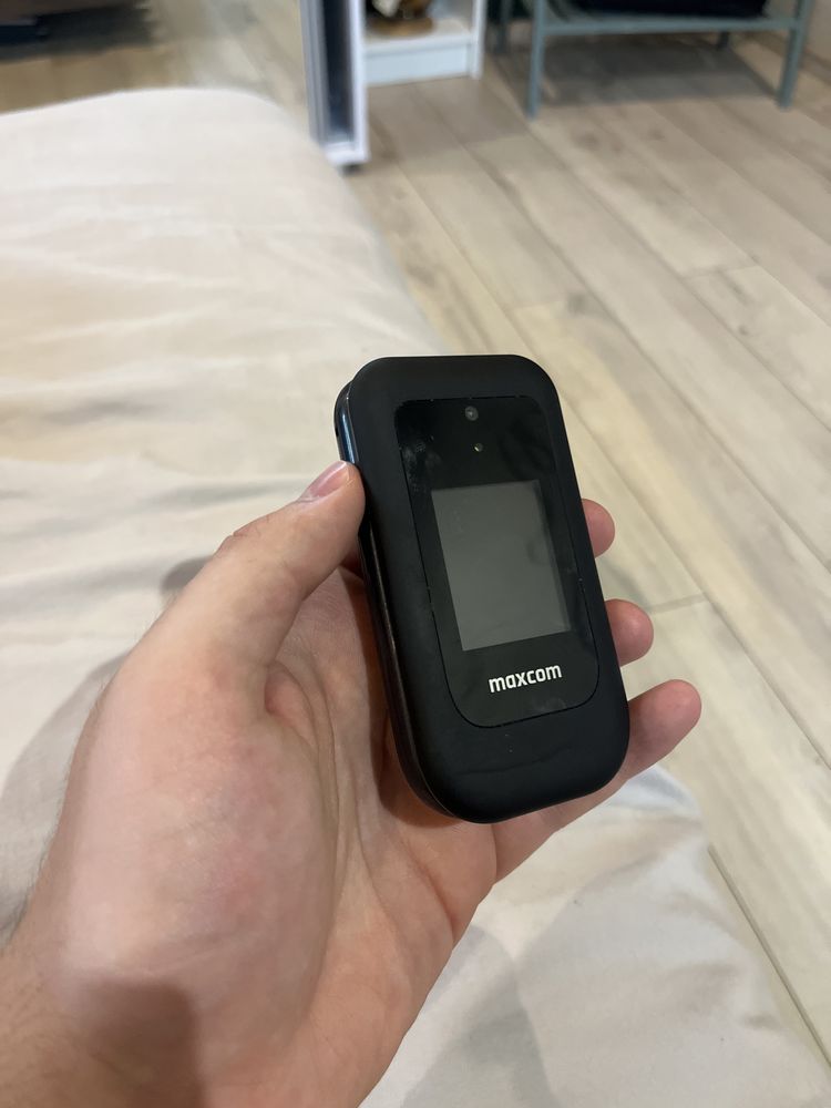 telefon Maxcom MM827