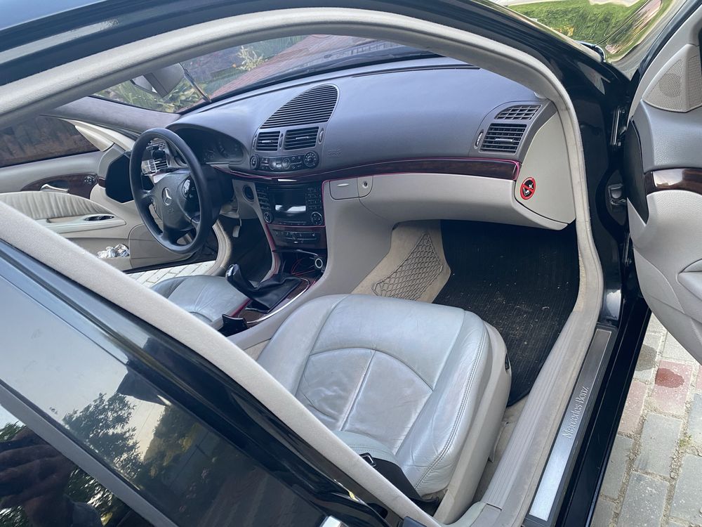 Mersedes-benz E-200