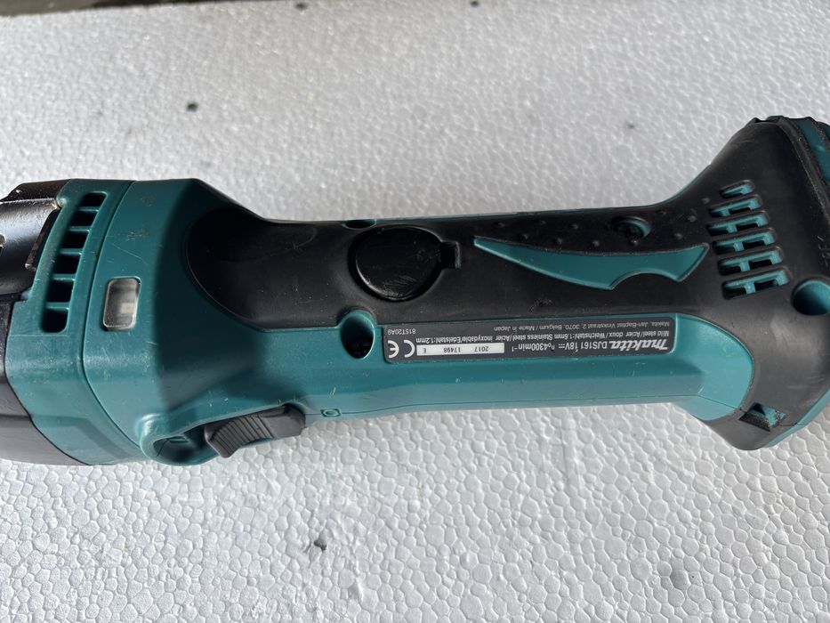 Sprzedam nozyce akumulatorowe do ciecia blachy Makita