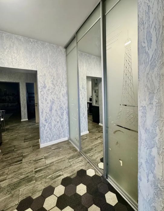 Продається 2-х поверховий будинок з євроремонтом