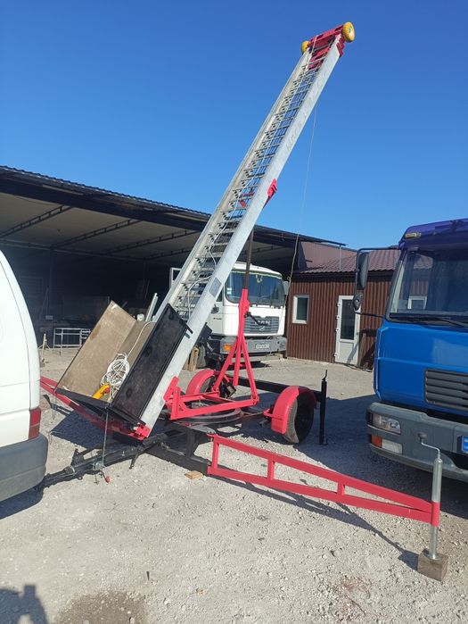 Підйомник будівельний телескопічний вишка автовишка klaas lm d schräga