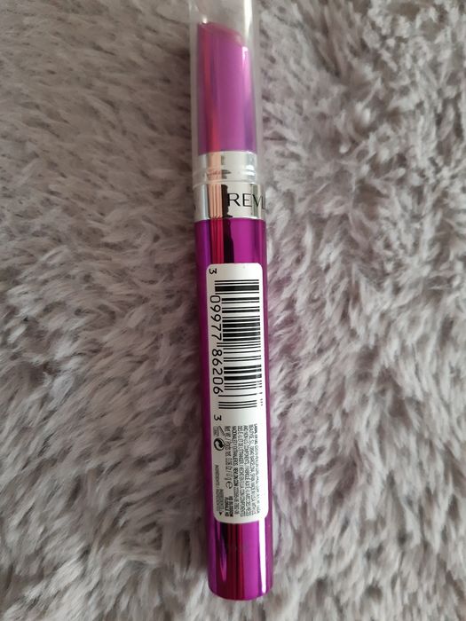 Pomadki revlon czerwona 755 i różowa 765