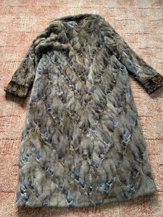 Шубка жіноча