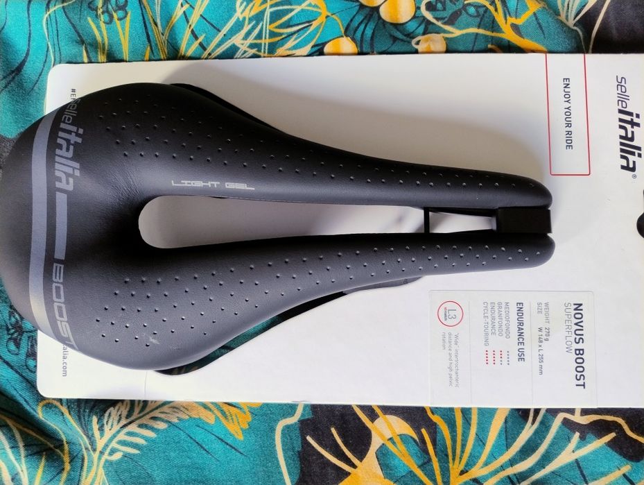 Siodełko rowerowe Selle Italia Novus Boost Superflow