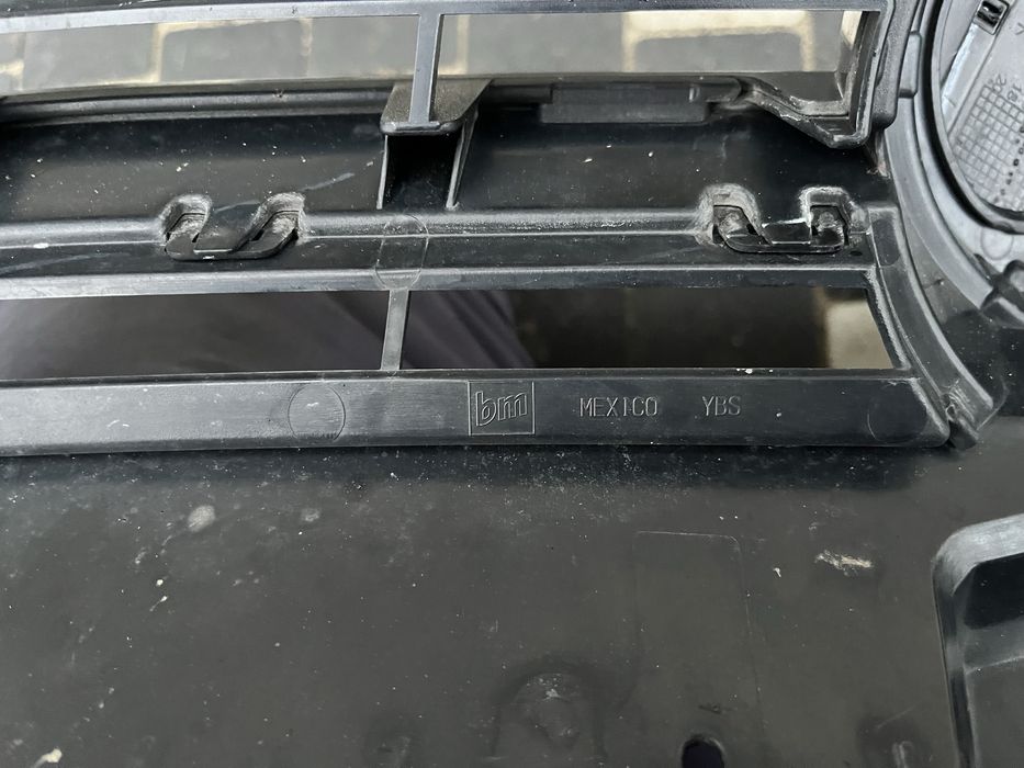 Golf 7 решетка 5gm853653a 5gm853655b