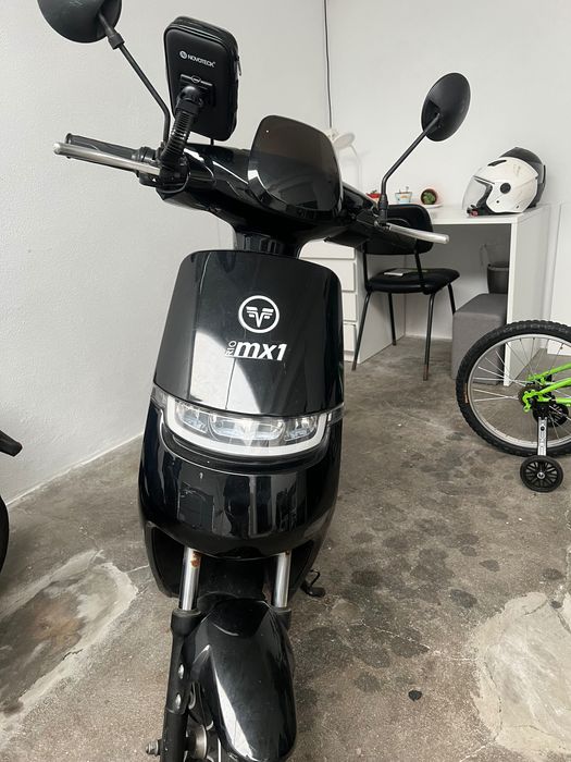 Moto elétrica VOLTRISH