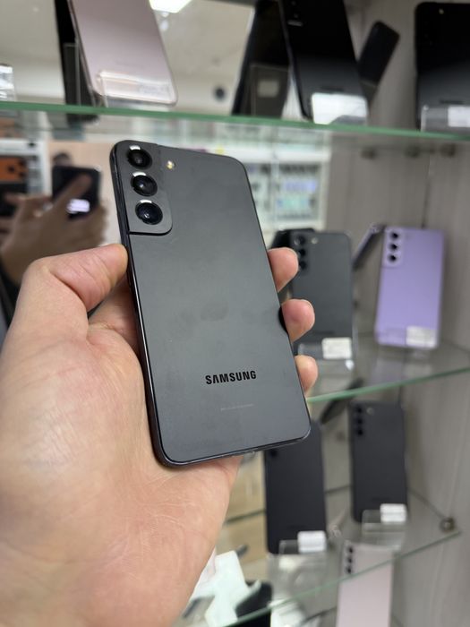 Samsung s22 256gb компактний та швидкий