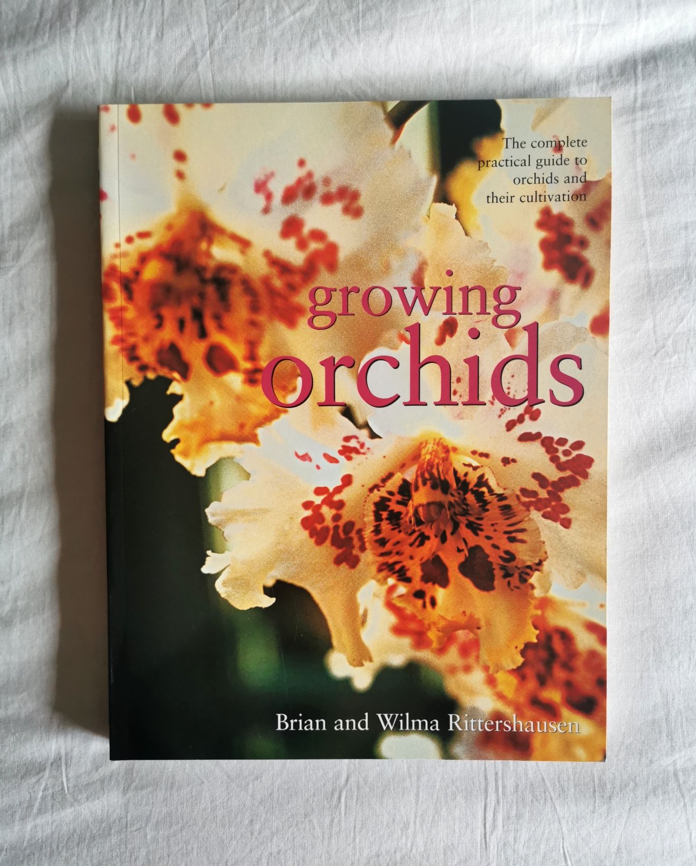 Livro em inglês - Growing Orchids