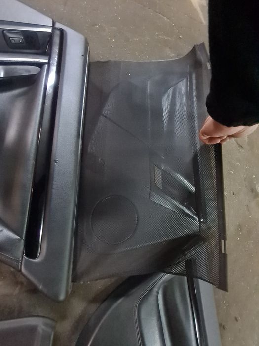 Opel vectra c Boczki skóra roletki