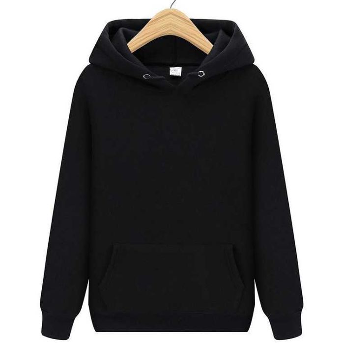 Nieużywana czarna bluza z kapturem rozm. M/L