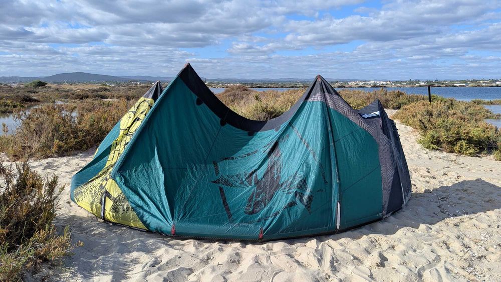 Kite 13 m² Best GP V3 2014 + barra oferta