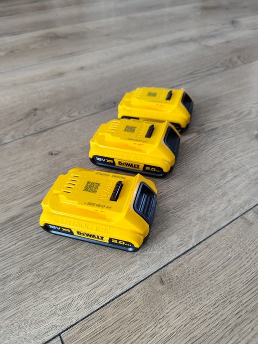 Oryginalny akumulator DeWalt 18v, 2ah, rok 2025.

Akumulatory