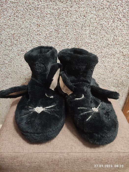 Тапки теплі тапочки 36р зайчики