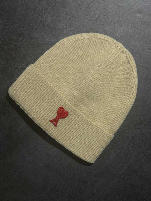 Шапка молочная Ami Шапка Ami Шапка Ami Paris Шапка Ами чорная