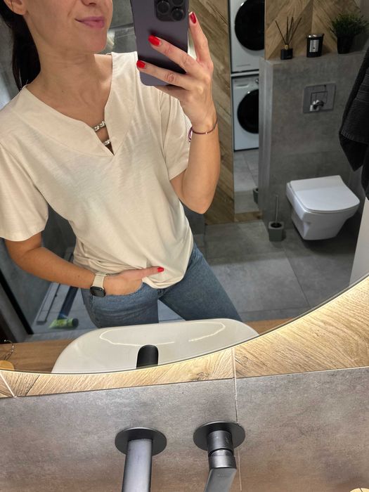 Koszulka bluzka z krótkim rękawem i ozdobą Ele Gant L