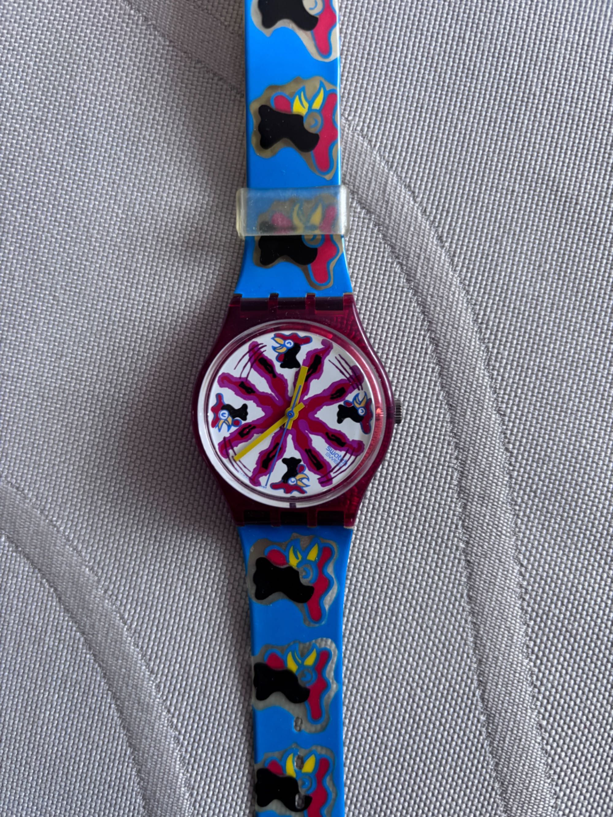zegarek swatch kids retro prl kogut
