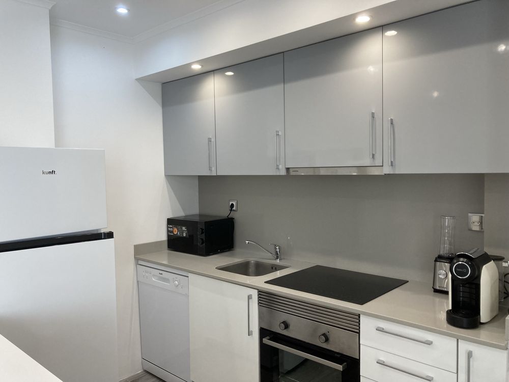 Apartamento T1 - 50m da praia WI-FI