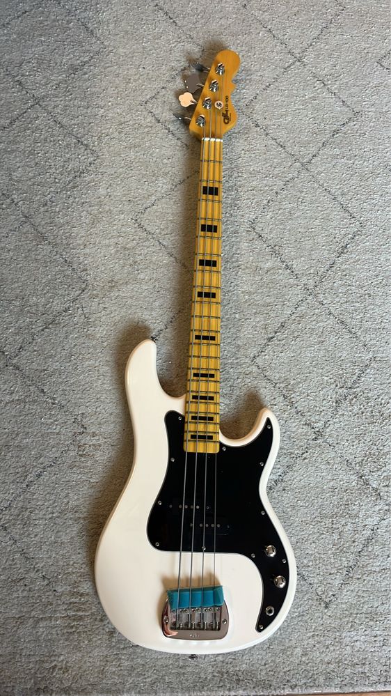 Baixo G&L LB100 tribute series