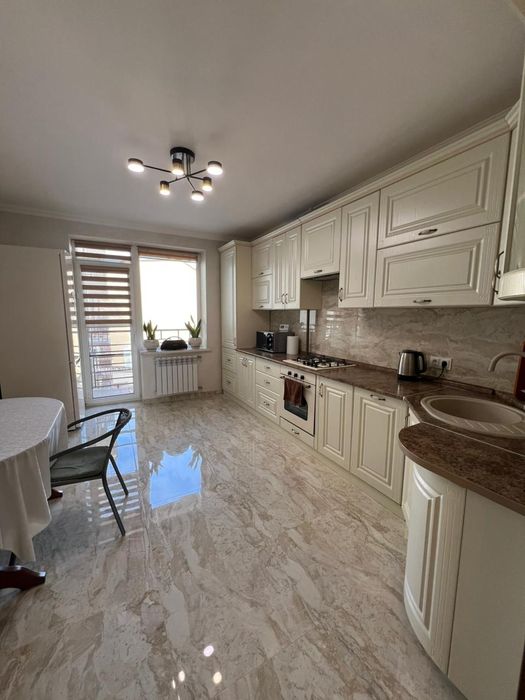 Продаж 3.кім.квартири вул.Климпуша