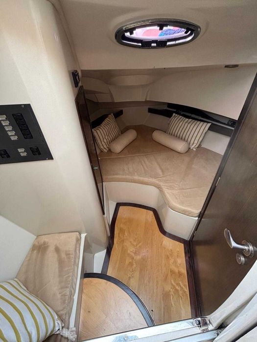 Jacht motorowy łódź kabinowa z 2007 roku