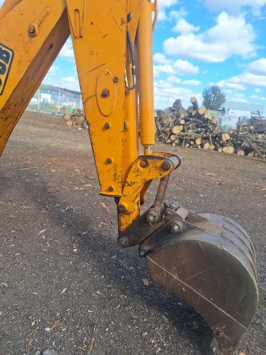 JCB 3cx turbo projeto 21 como nova