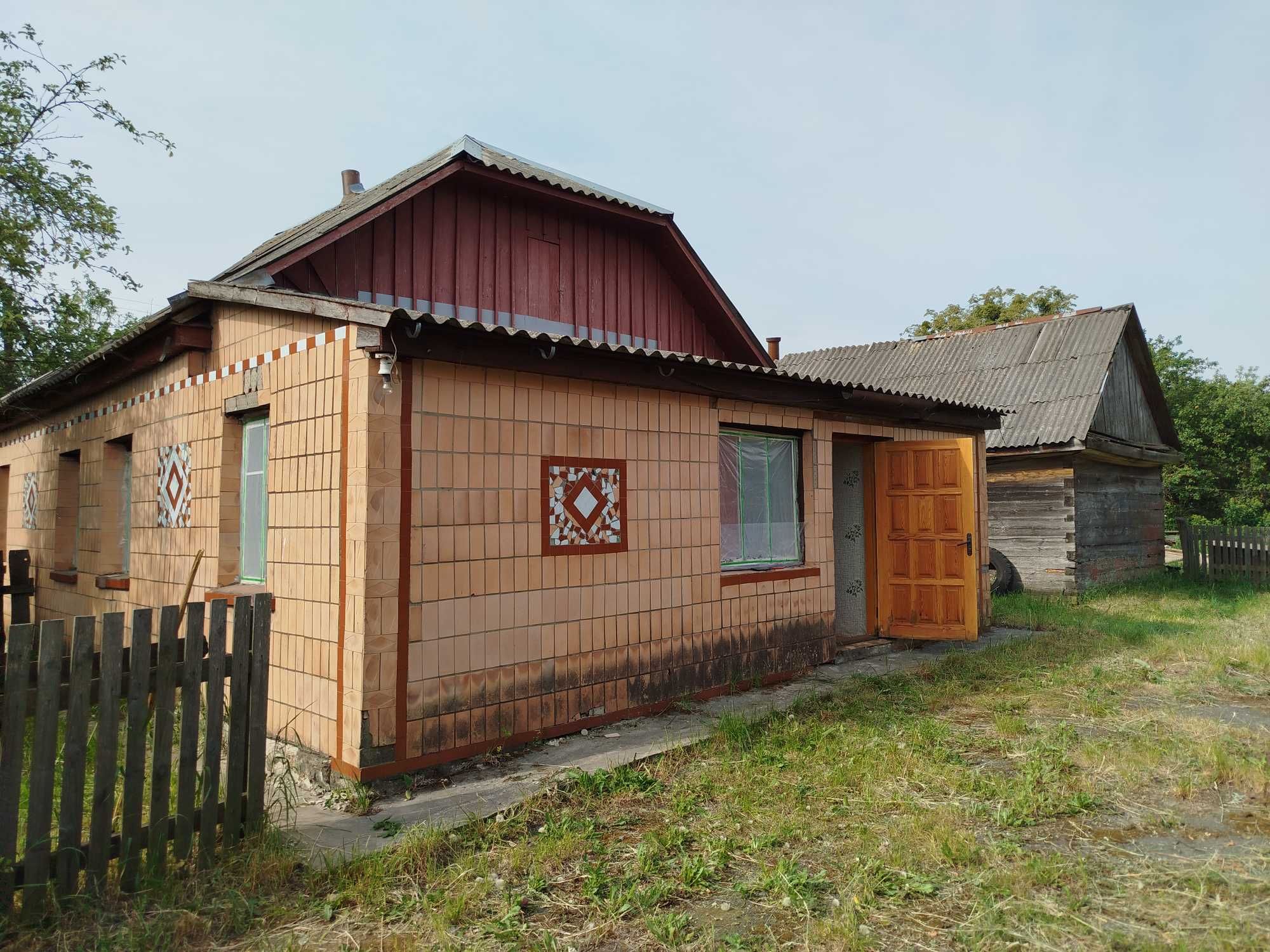 Частина будинку, виділена, окрема адреса, с.Ялцівка Малинського р-ну