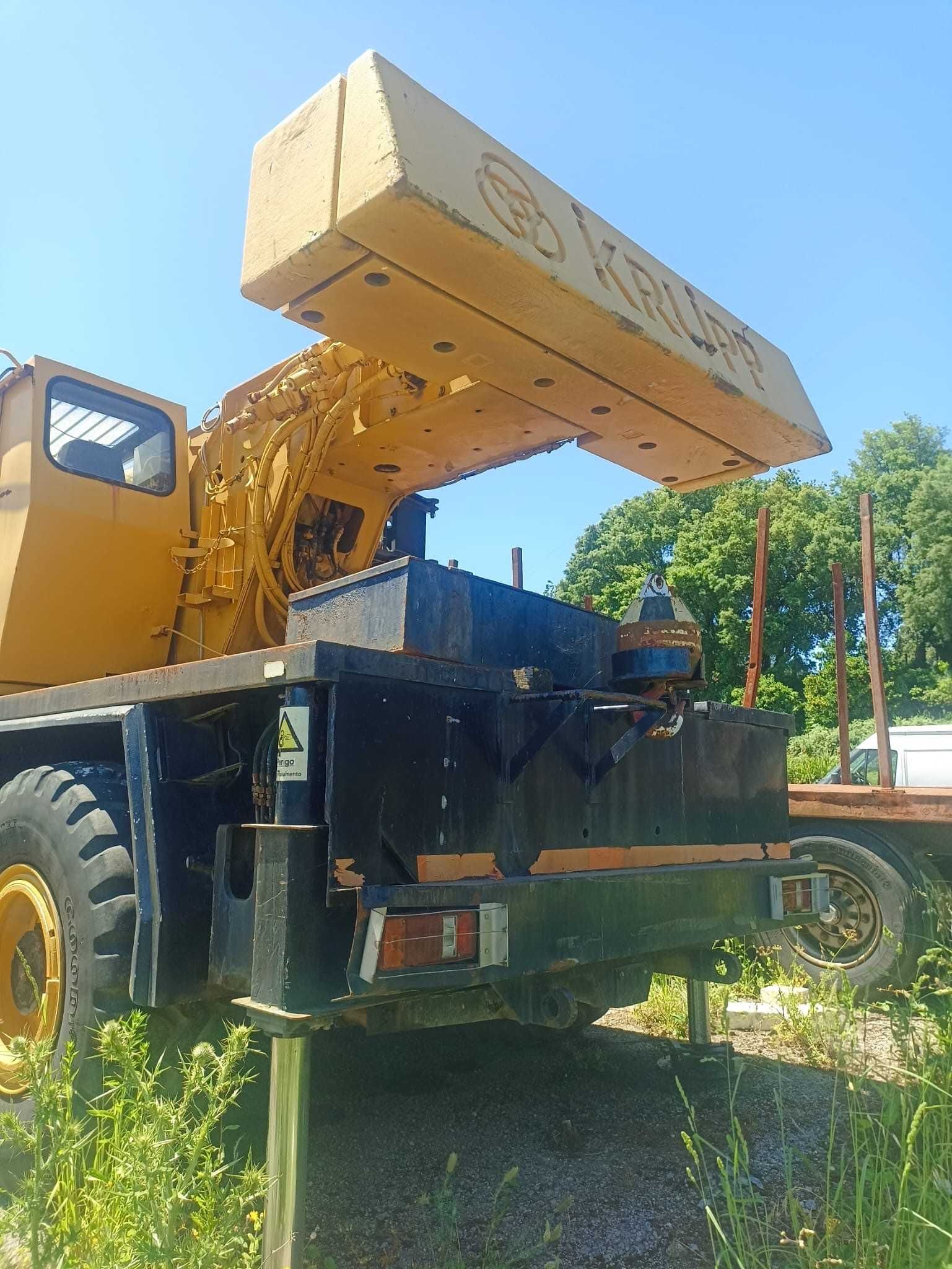 Grua KRUPP 35T GMT-AT