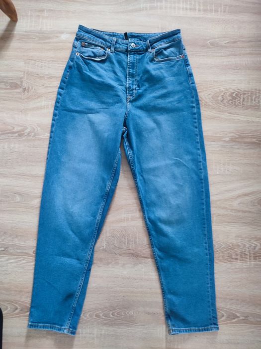 Jeansy z wysokim stanem H&m